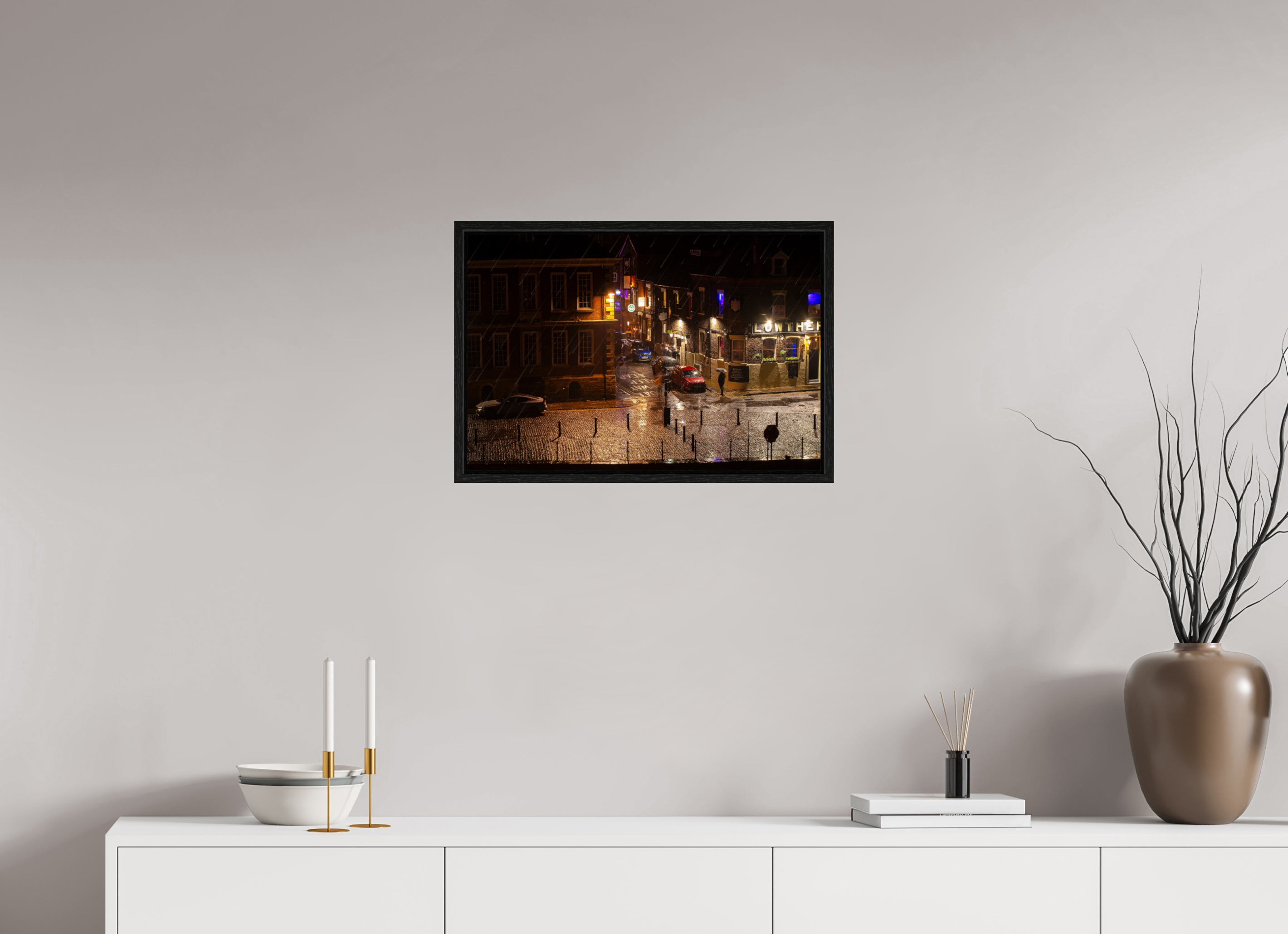 60 x 40 cm, Floater Frame A Wet Night in York