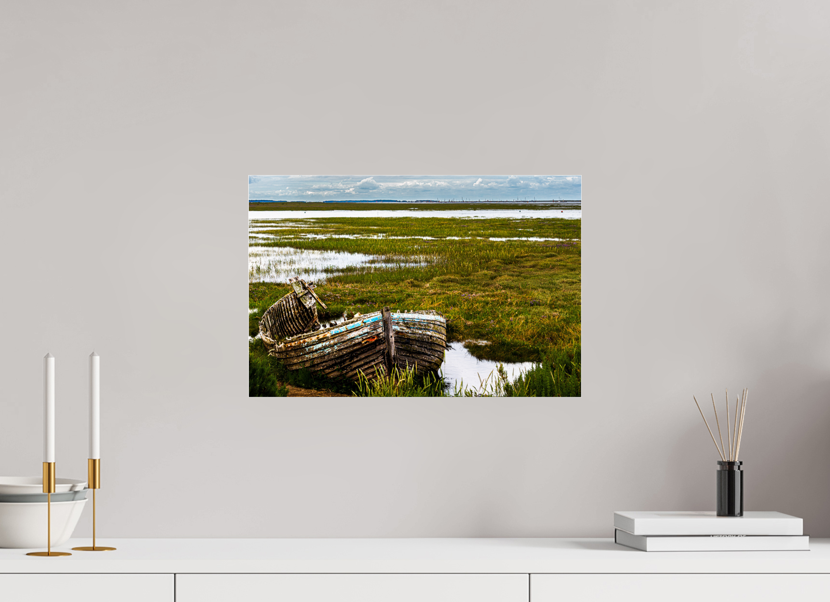 45 x 30 cm, Photo Print Under Acrylic Glass Just Needs a Lick of Paint