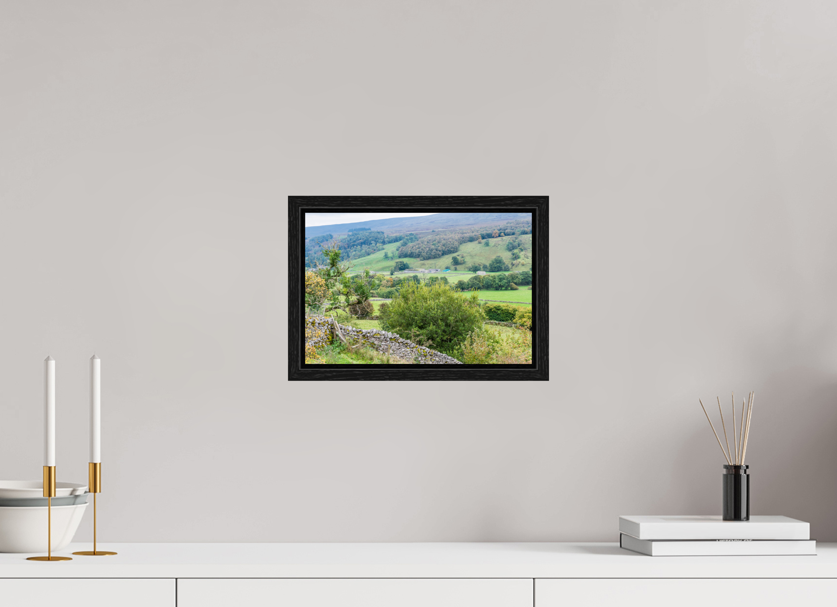 30 x 20 cm, Floater Frame Valley in the Yorkshire Dales