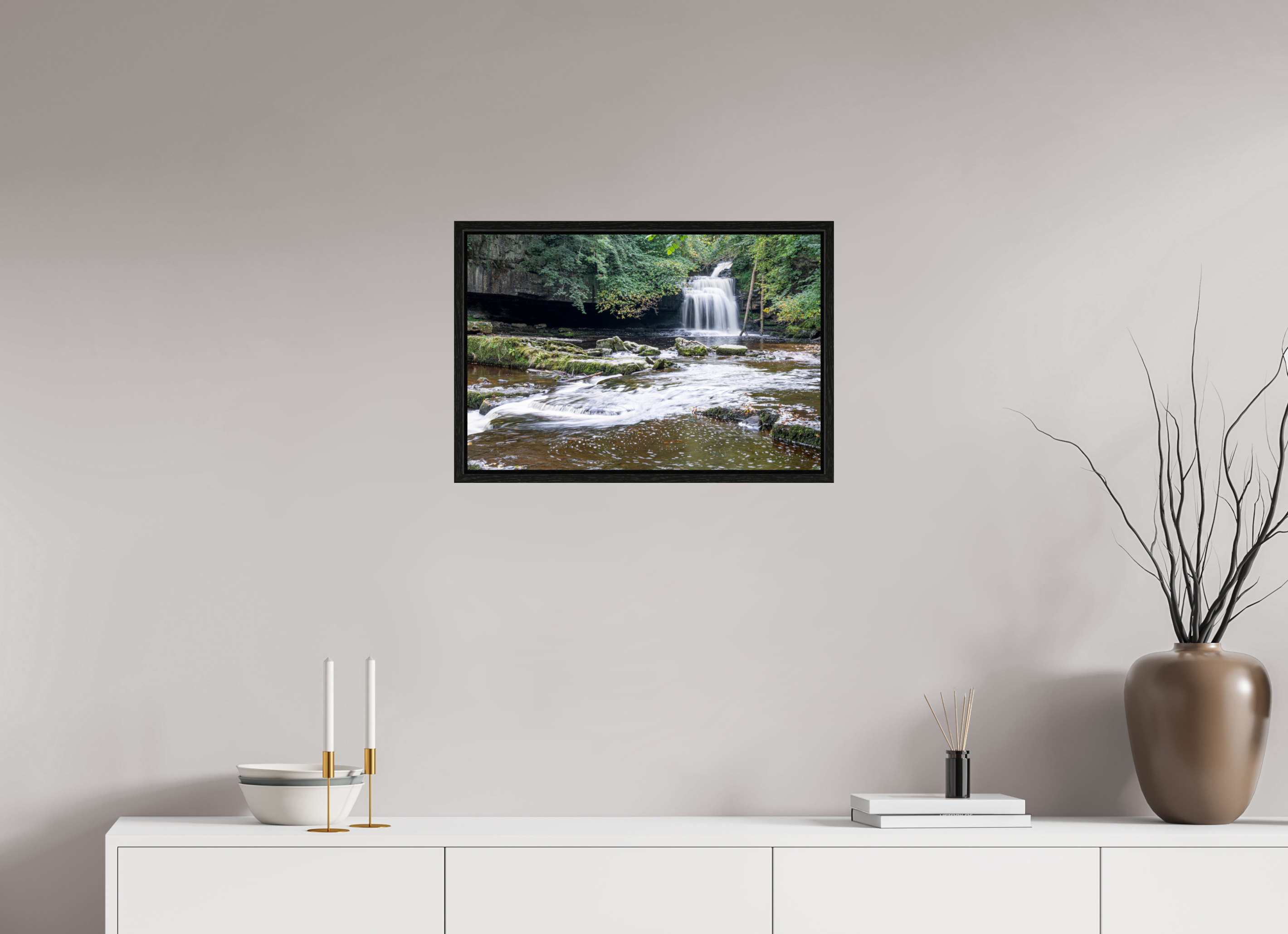 60 x 40 cm, Floater Frame Cauldron Falls