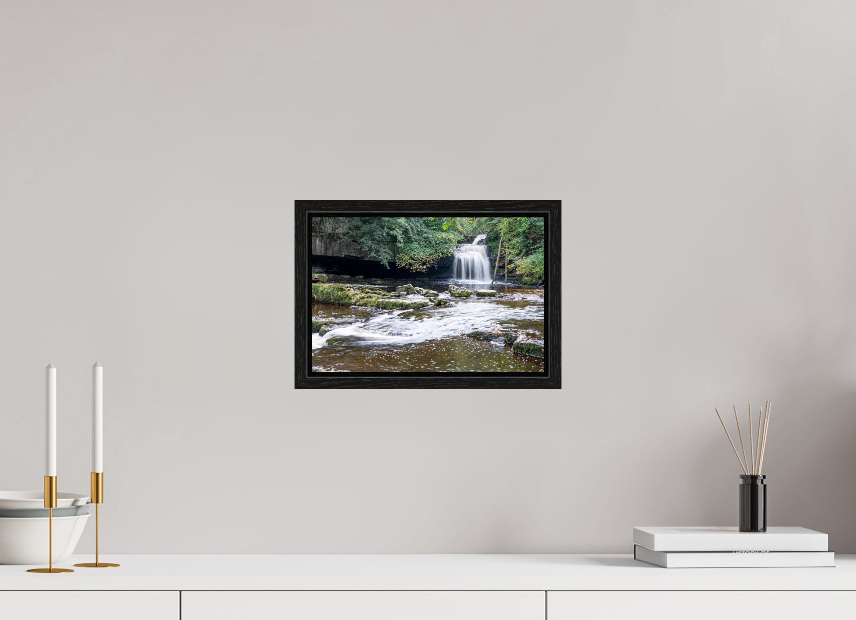 30 x 20 cm, Floater Frame Cauldron Falls